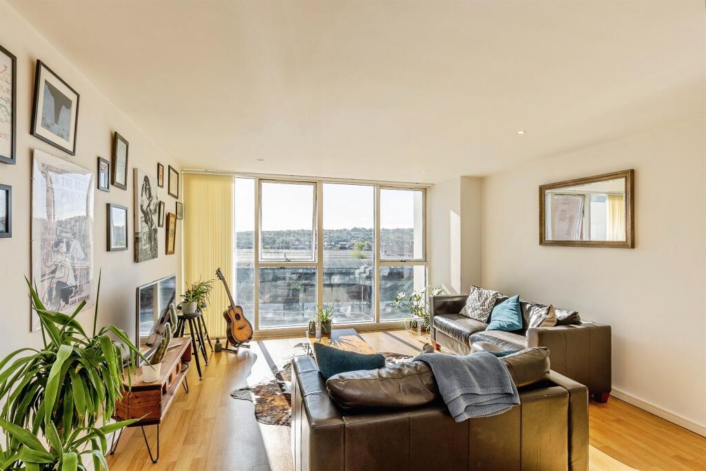 Apartment in Bristol, City of Bristol - View 3