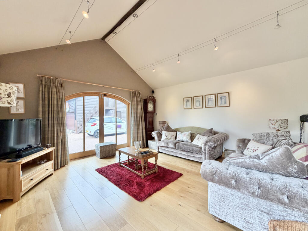House in Fylde, Staining - View 5
