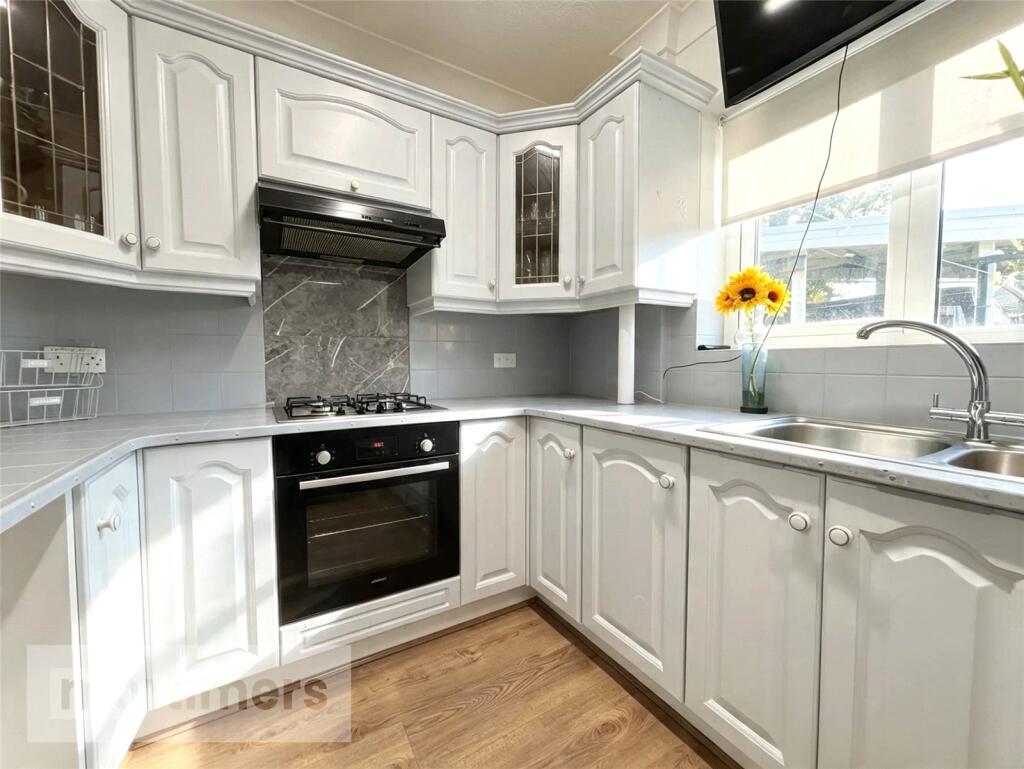 Park Lee Road, Blackburn, Lancashire, BB2 photo 5