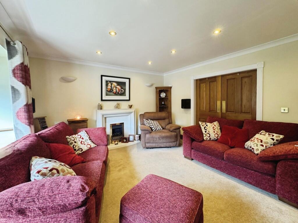 Additional image 2 of Rustless Close, Cleckheaton, BD19