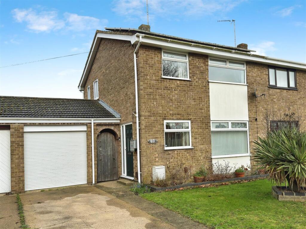 Main image of property: Sands Lane, Oulton Broad, Lowestoft, Suffolk, NR32
