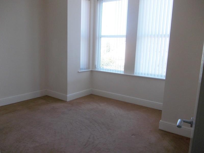 Apartment in Preston - View 4