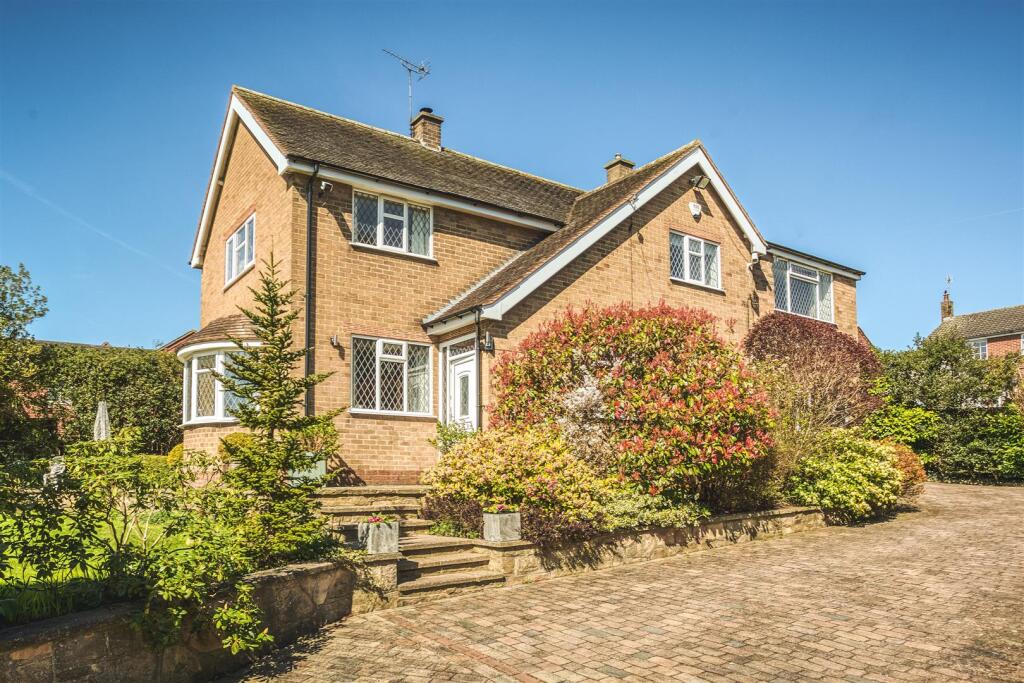 4-bed detached on Alley Walk, Brailsford, Ashbourne, Derbyshire, £585,000
