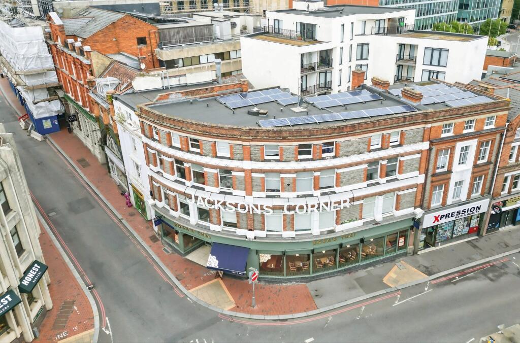 Main image of property: High Street, 6 High Street, RG1