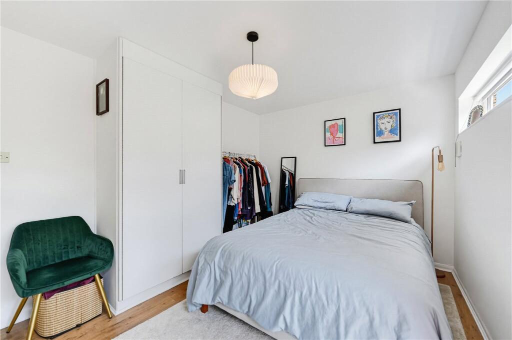 Apartment in London, London Borough of Bromley - More