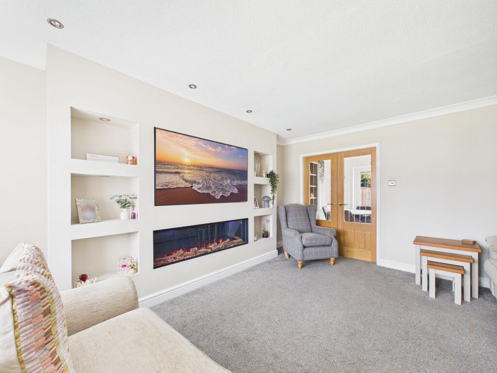 Green Hill Walk, South Shields, NE34 - More