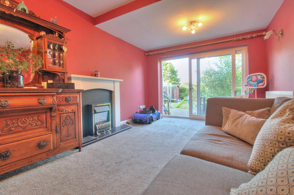 Walker Avenue, Stourbridge, DY9 photo 4