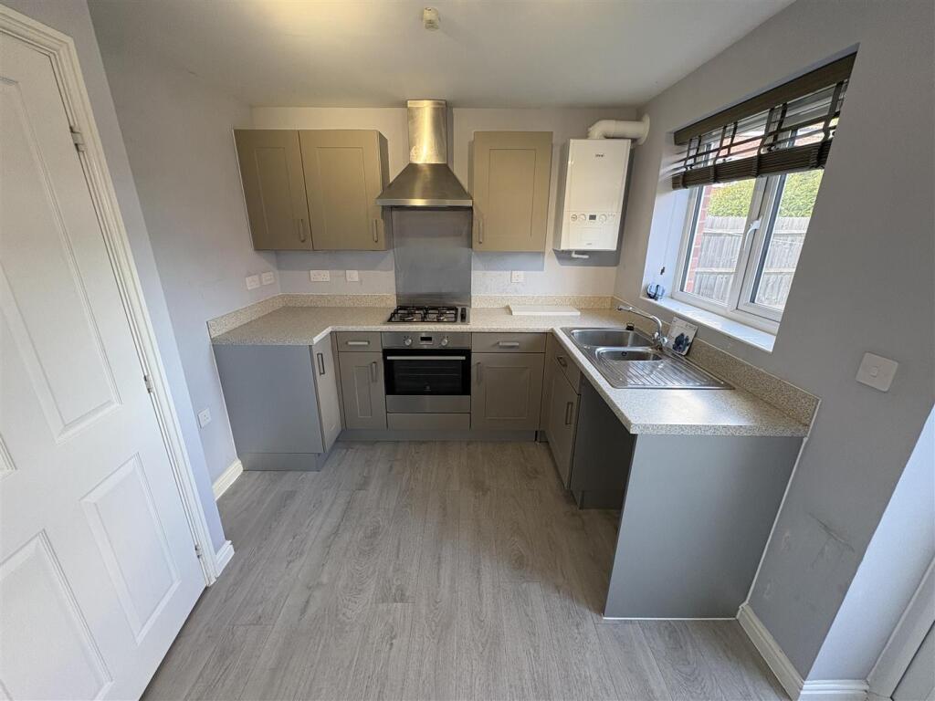 House in Swindon - View 5