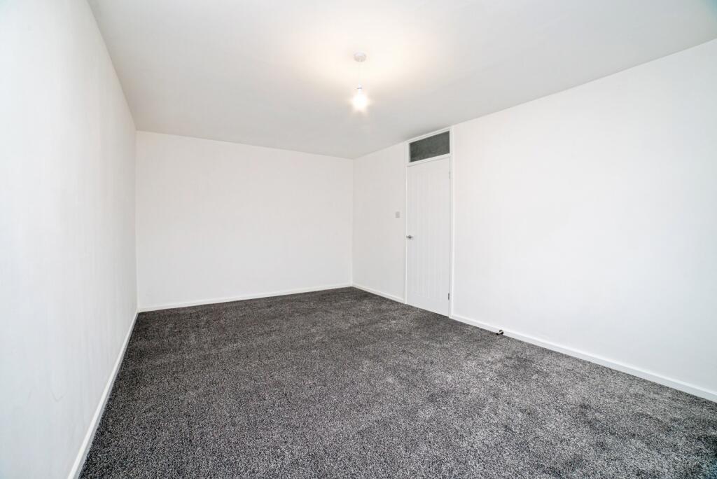 House in Ashfield, Sutton in Ashfield, Nottinghamshire - More