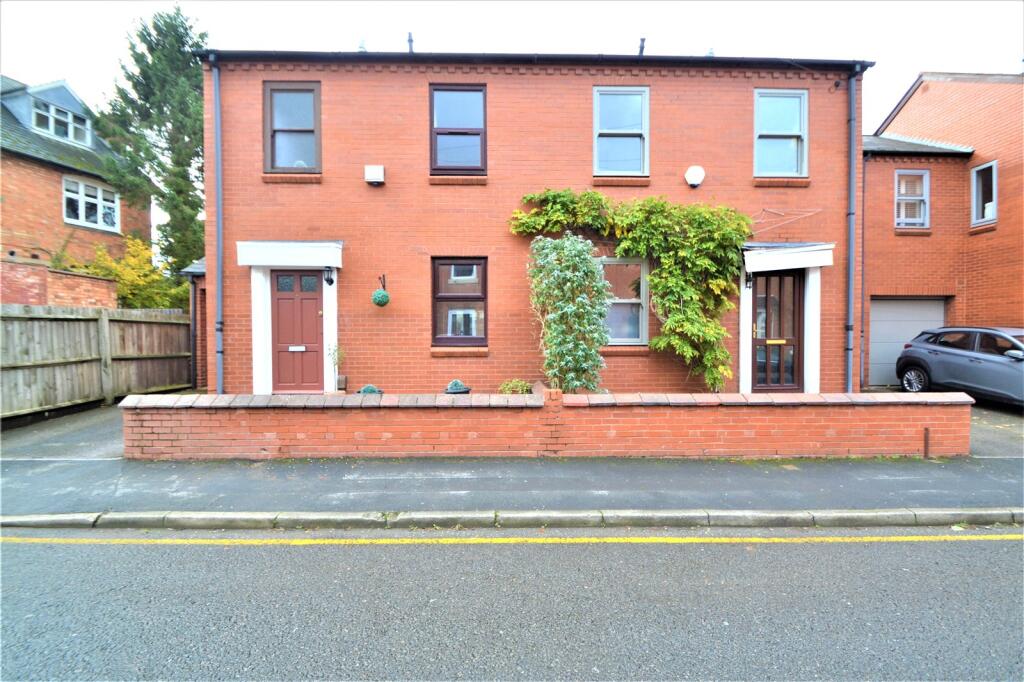 Main image of property: Bull Street, Harborne, Birmingham, B17