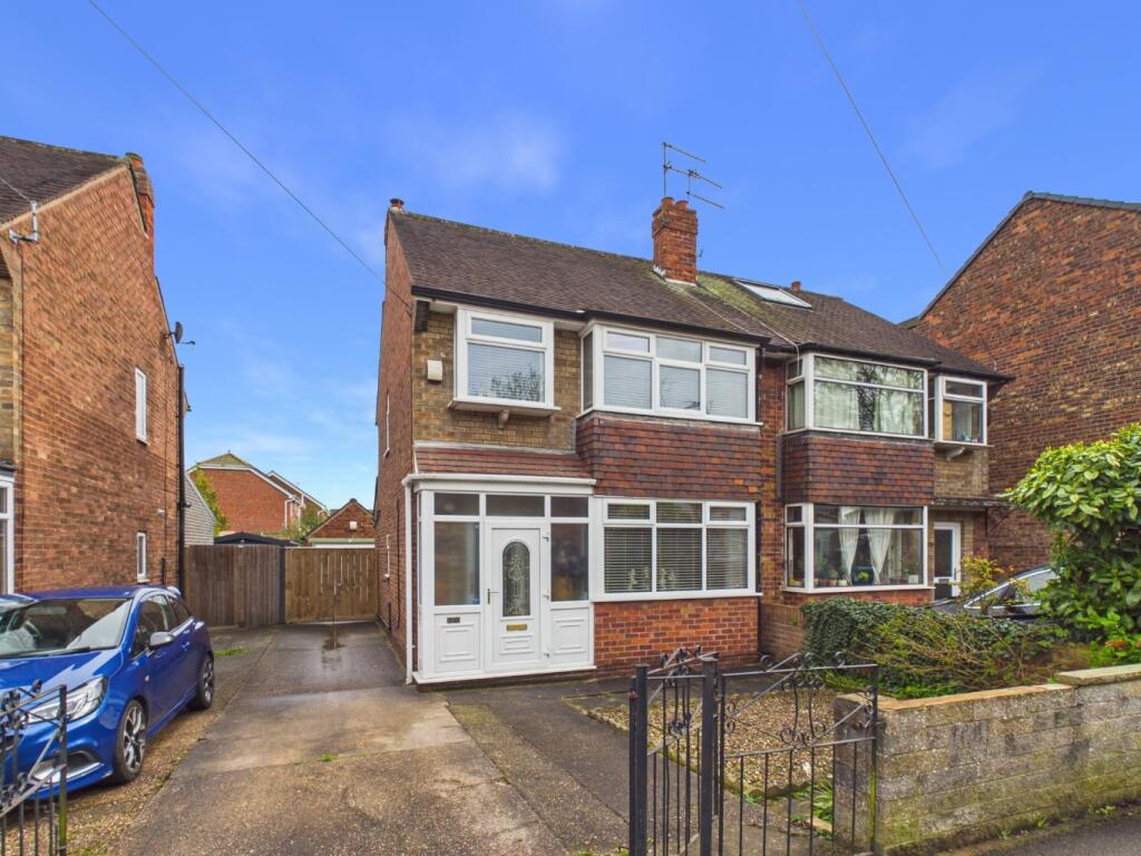 Main image of property: Auckland Avenue, Kingston Upon Hull, HU6 7SH