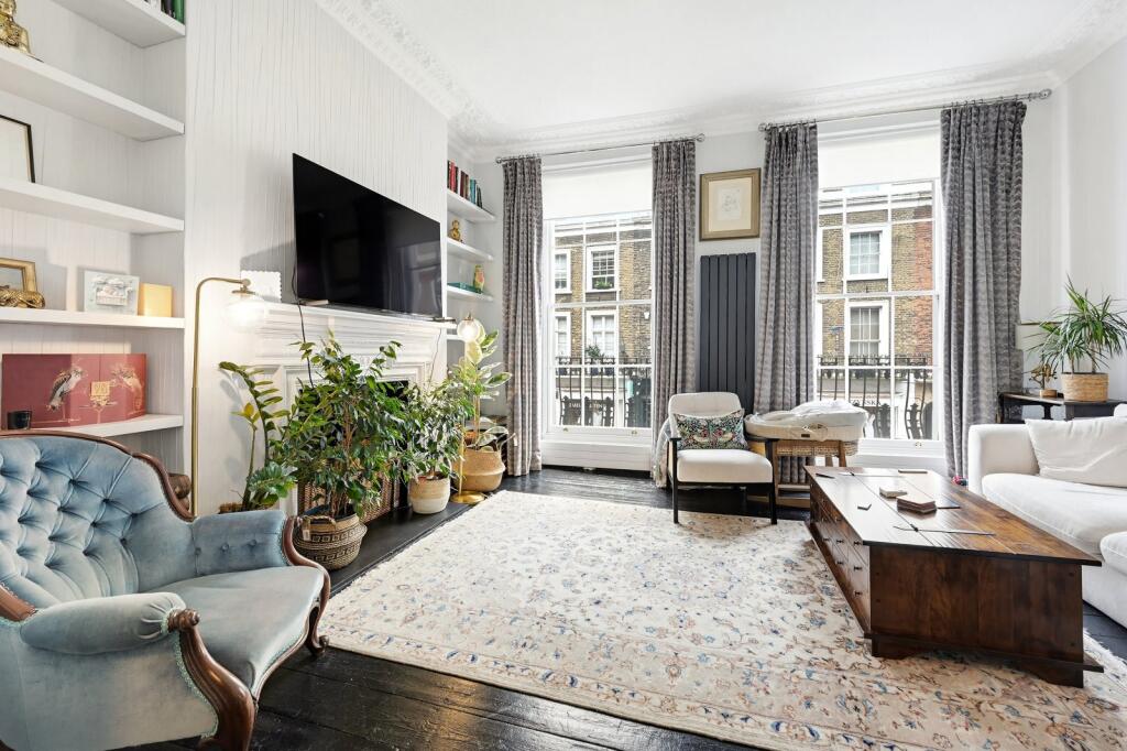 Main image of property: Beauchamp Place,
Knightsbridge, SW3
