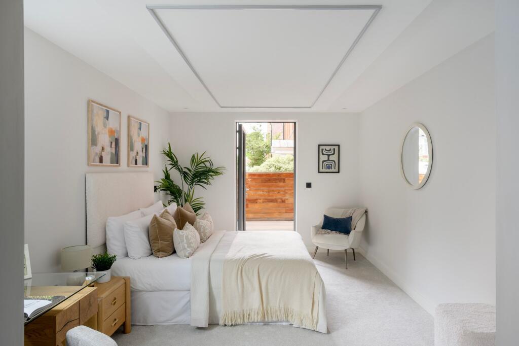 Apartment in London - View 5