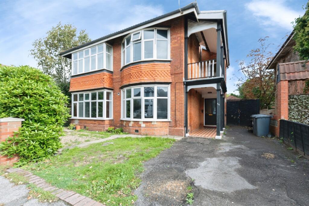 Main image of property: Richmond Park Road, Bournemouth