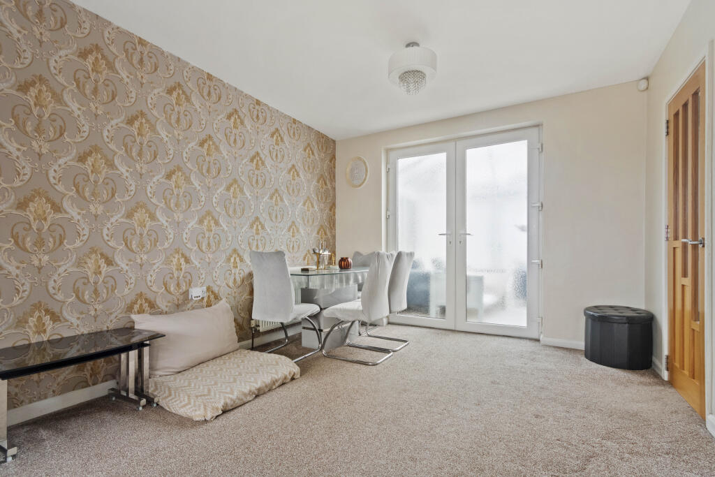 House in Bradford - View 4