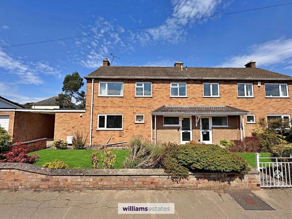 Main image of property: Ruthin, LL15