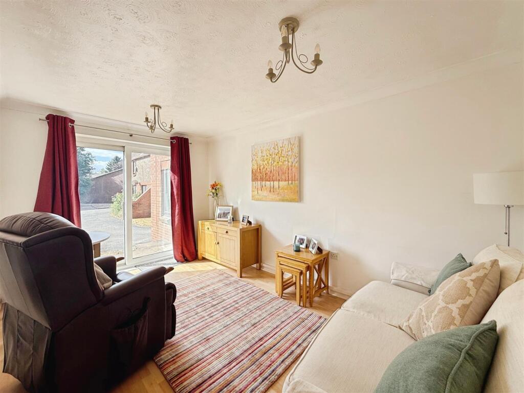 Wood Street, Earl Shilton photo 4