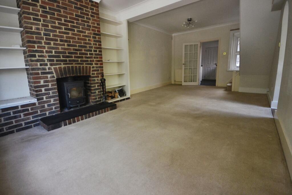 House in Redhill - View 4