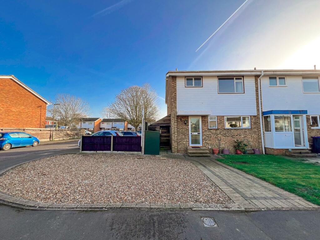 Main image of property: Fleetside, West Molesey, KT8