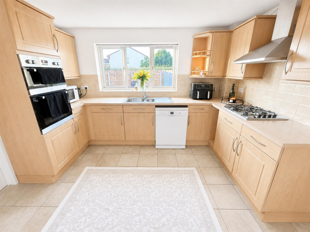 House in Bridgwater, Somerset - View 4