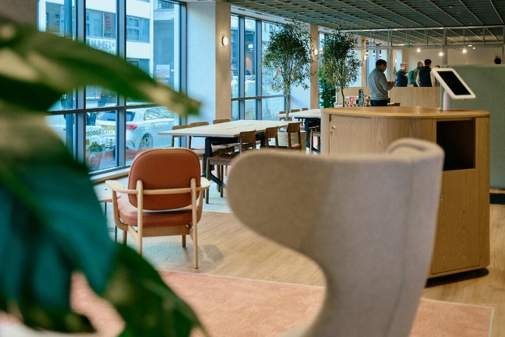 Main image of property: 10 South Parade, Leeds, LS1 5QS