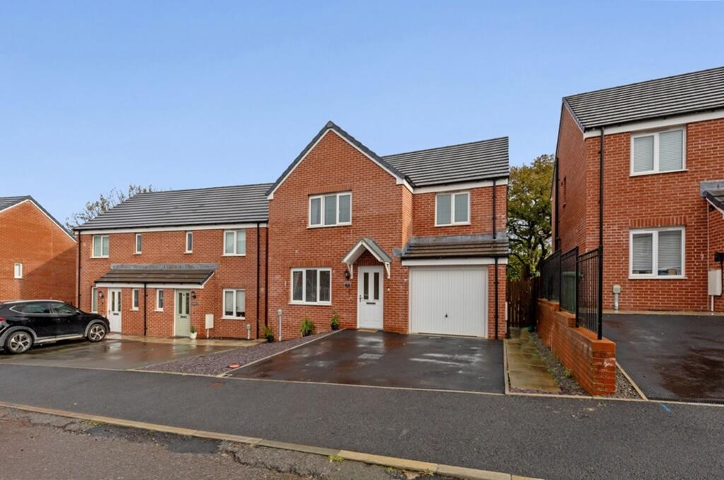 Main image of property: Ffordd Y Coetir, Llanilid, CF72