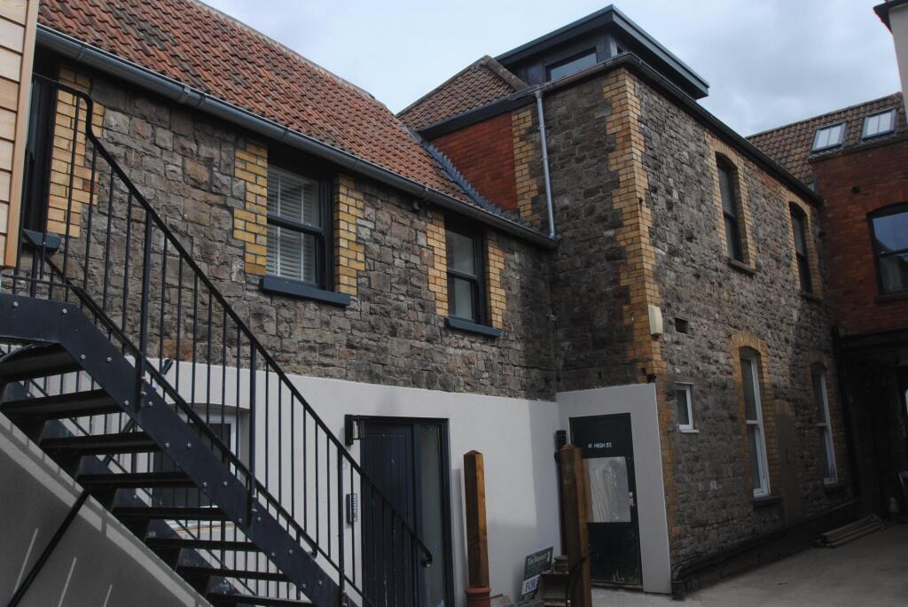 Main image of property: 2 Russell Mews, Chipping Sodbury. BS376BJ