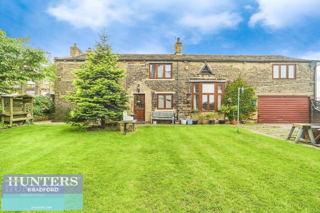 Main image of property: North Parade, Allerton,Bradford, West Yorkshire, BD15 7DP