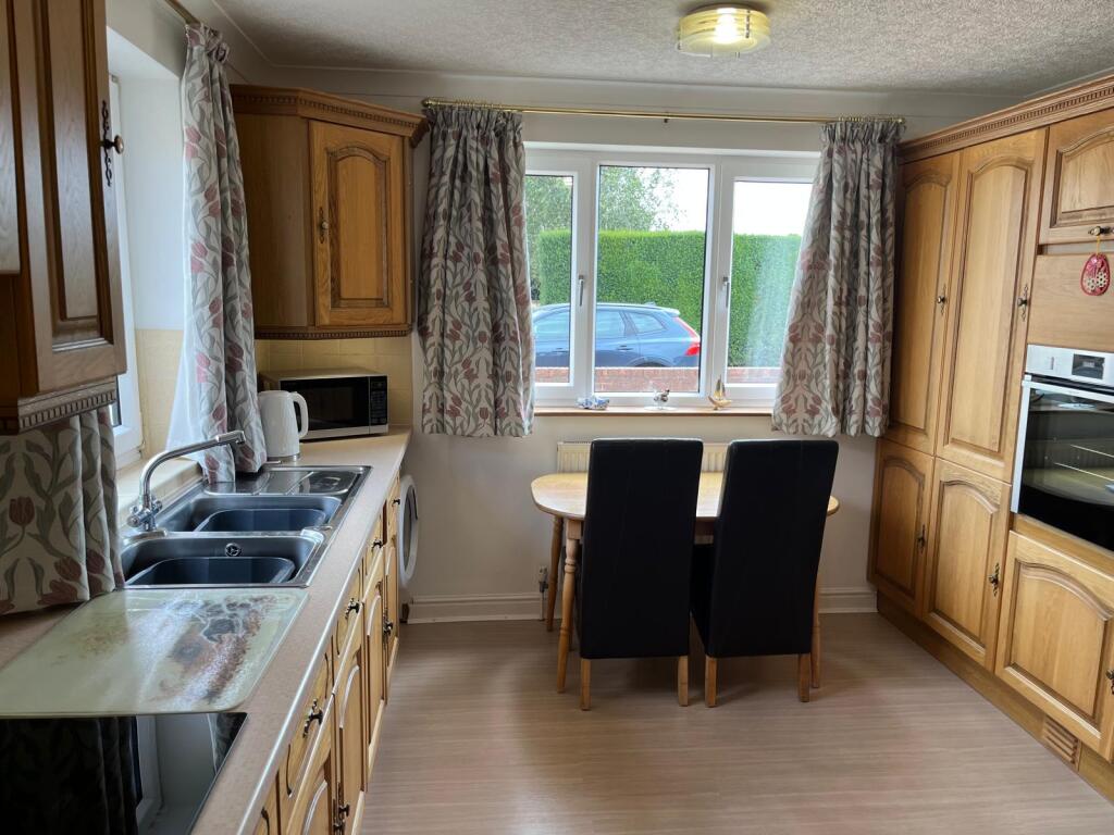 House in Doncaster - View 4