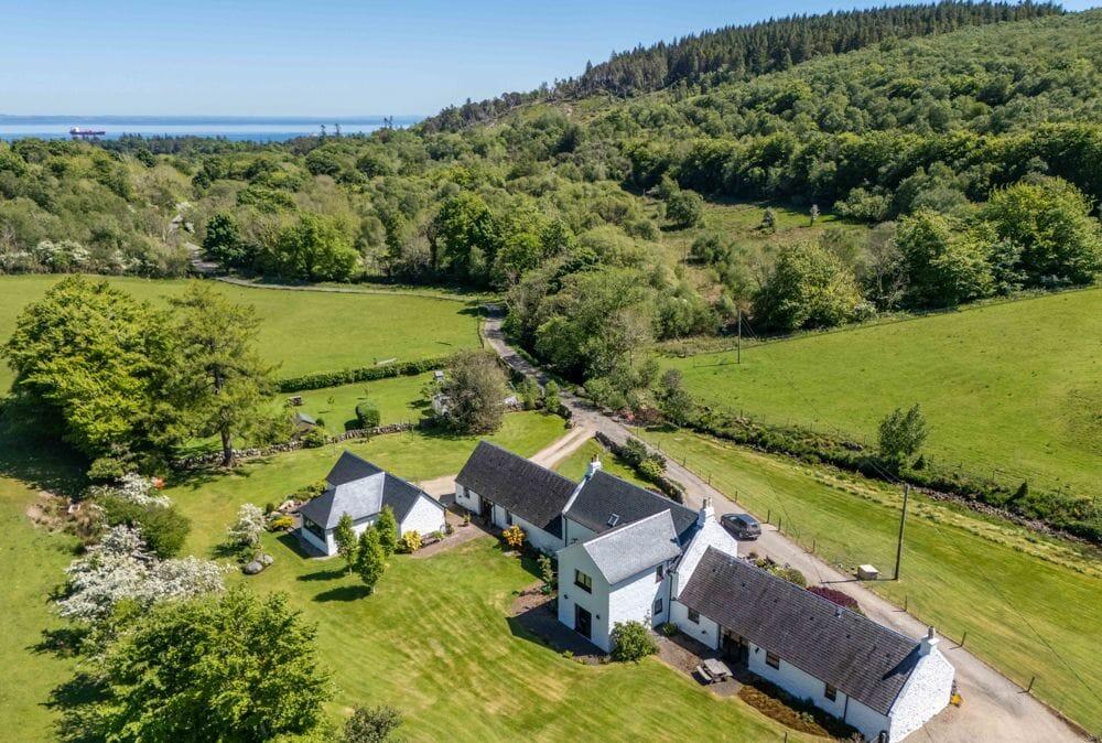 Burnbank, Brodick, North Ayrshire, KA27 8DF - View 5