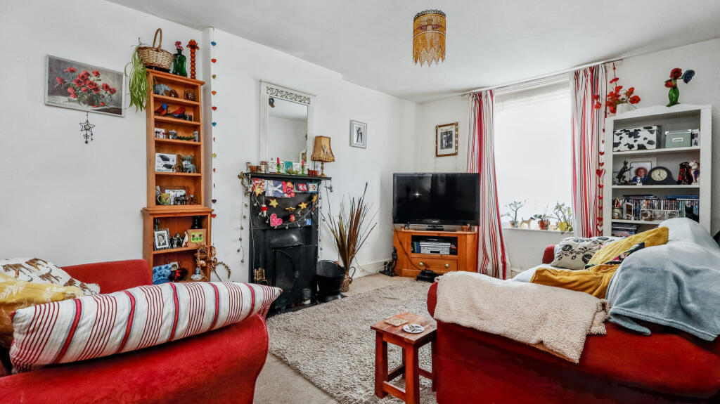 Additional image 4 of Benedict Street, Glastonbury, Somerset