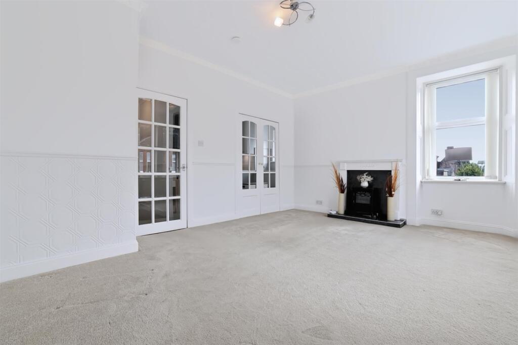 Apartment in Glasgow - More
