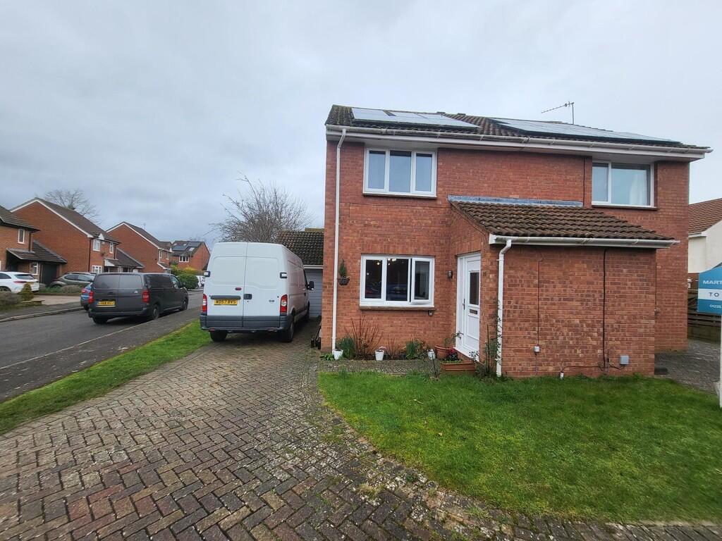 Main image of property: Lee Avenue, Abingdon