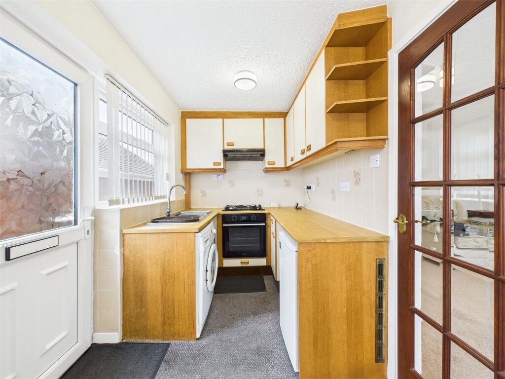 Douglas Avenue, Heanor, Derbyshire, DE75 photo 3