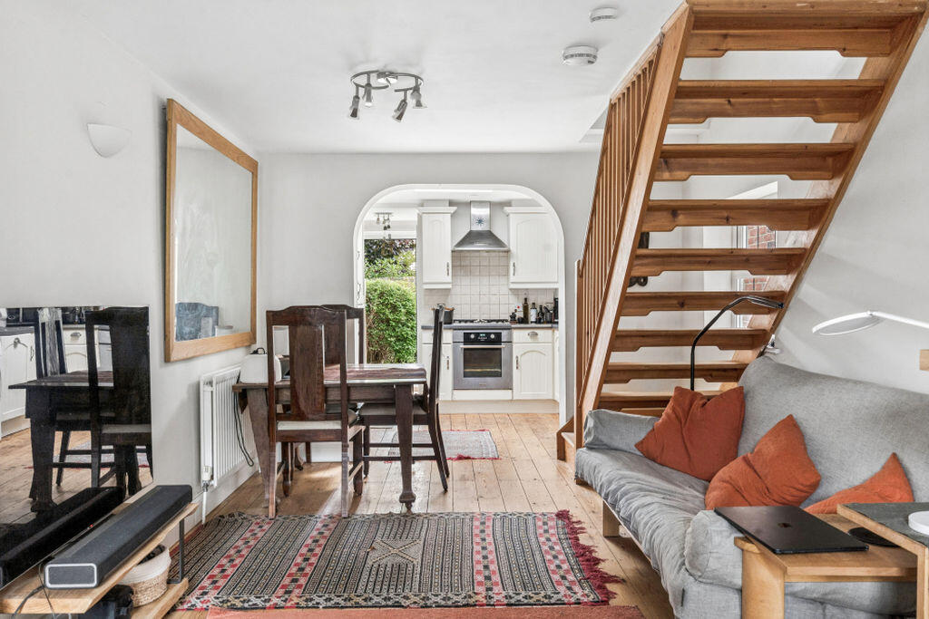 House in Slough - View 4