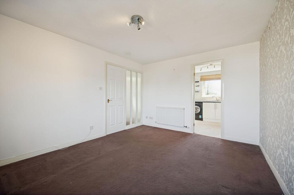 Craigievar Square, Edinburgh, EH12 - View 3