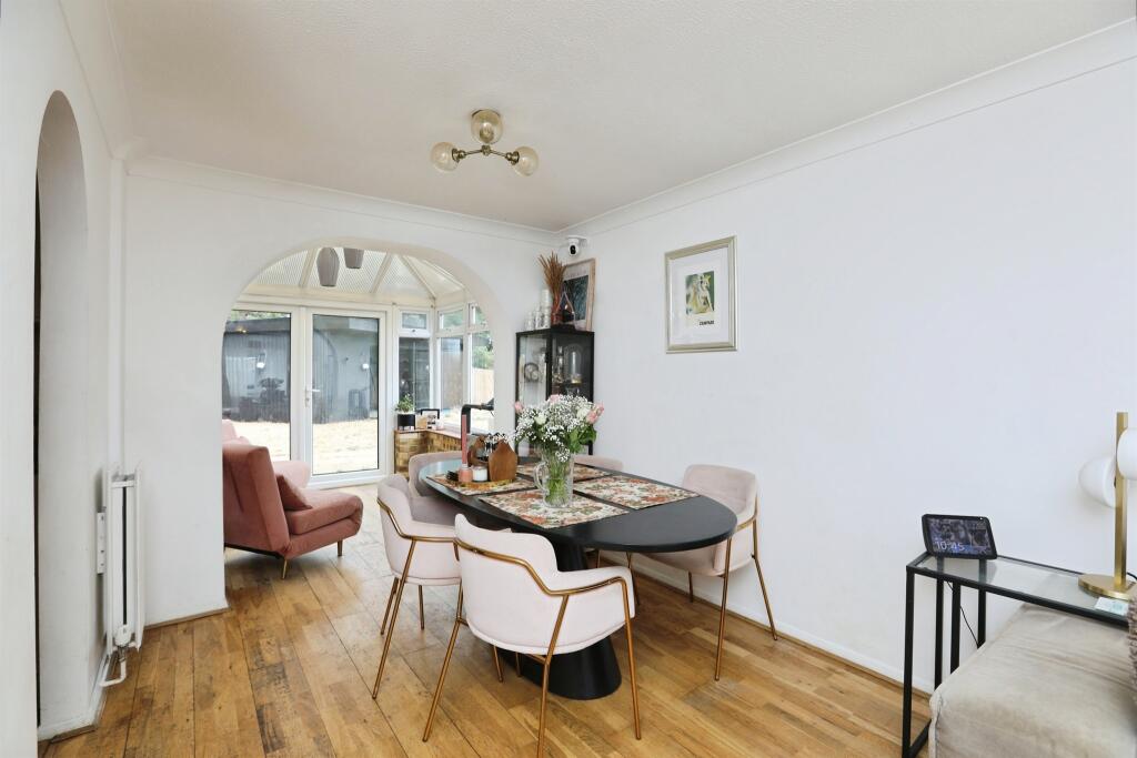 House in Tonbridge and Malling, Leybourne - View 3