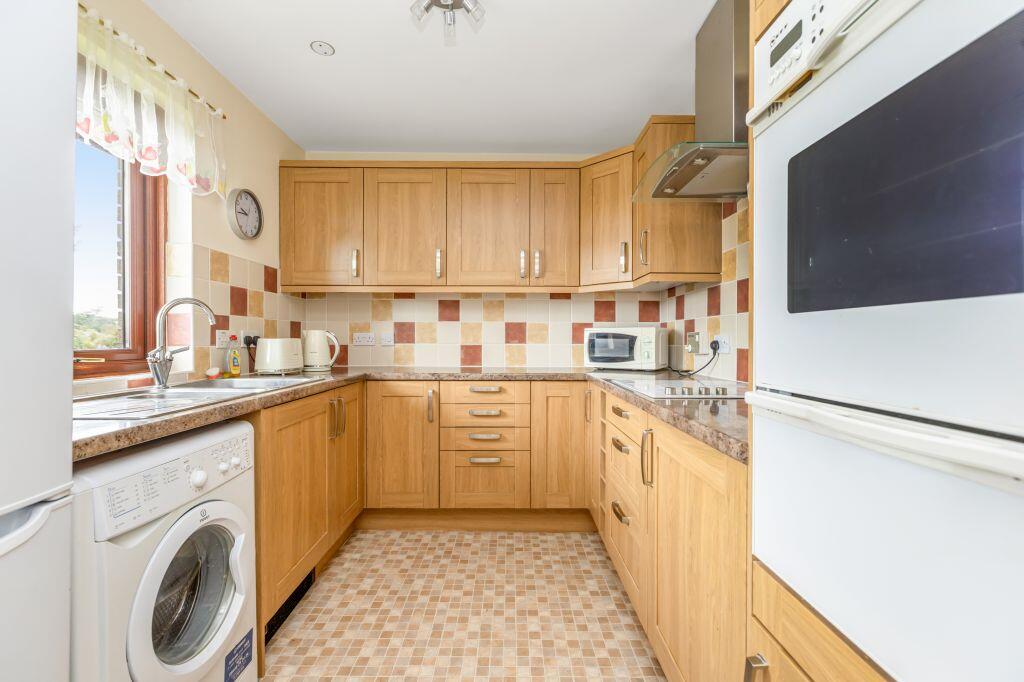 Apartment in Edinburgh - More