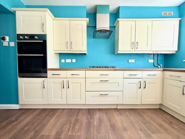 Main image of property: The Brambles, Chigwell, IG7