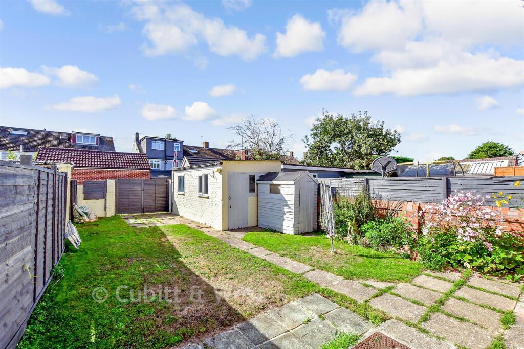 House in Portsmouth - View 4