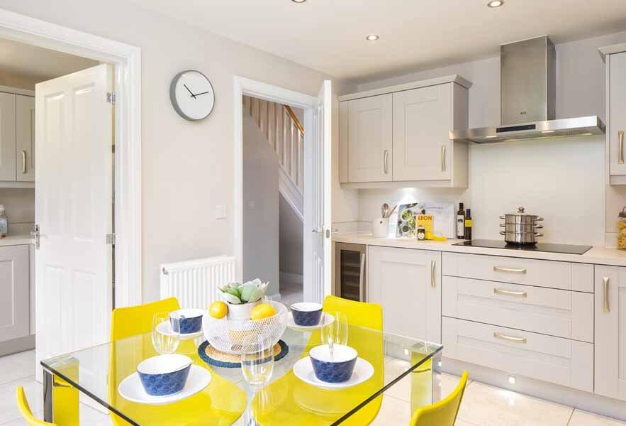House in Northampton, Overstone - View 3