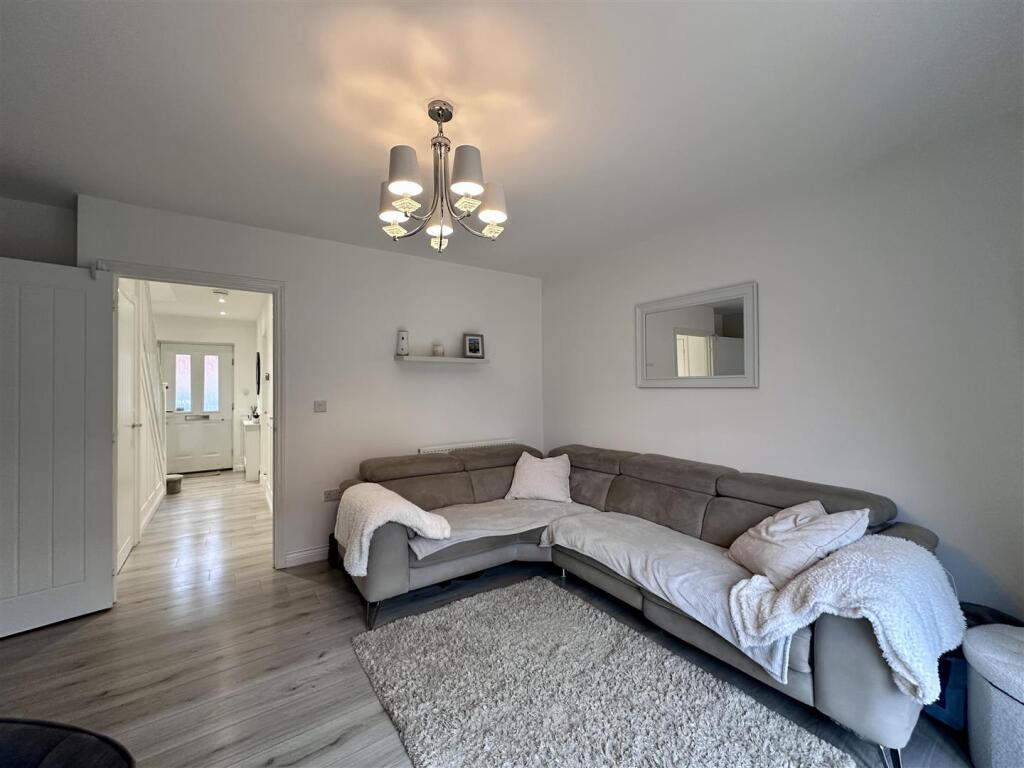 Ryeland Way, Kingsnorth, Ashford - View 4