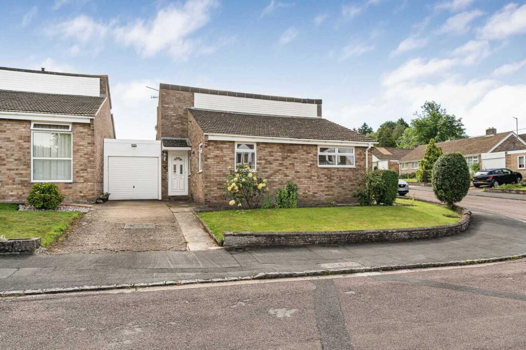 Main image of property: Hazel End, Garsington, OX44