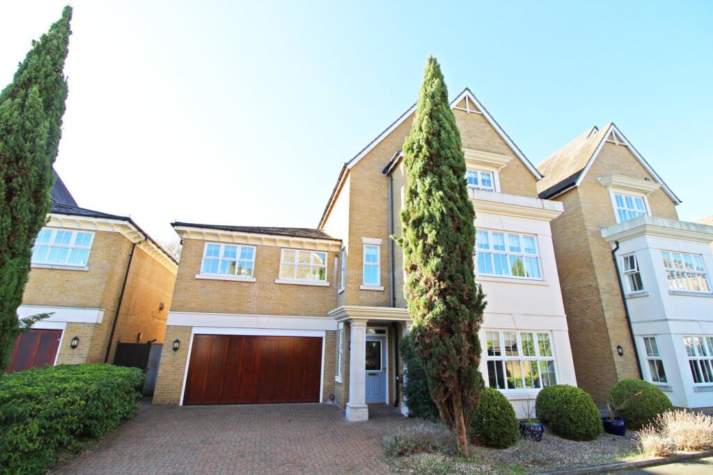 Main image of property: Dorrington Way, Langley Waterside, Beckenham, BR3