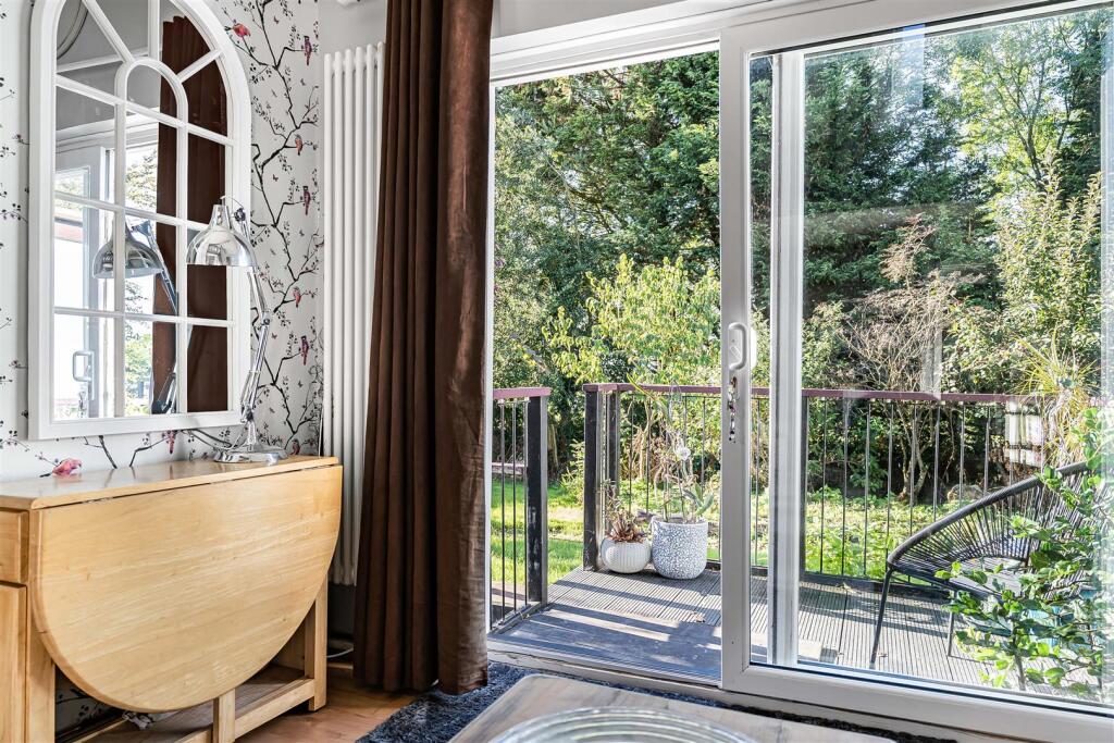 House in Plymouth - View 5