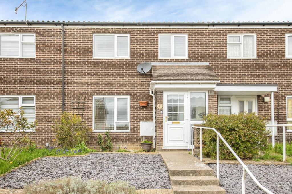 Main image of property: Iris Close, Ipswich, Suffolk, IP2
