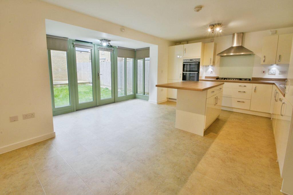 Gardner Way, Cirencester, Gloucestershire photo 2