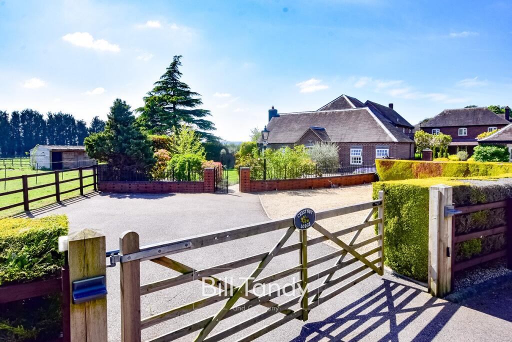 4-bed detached on Claypit Lane, Lichfield, WS14, £1,100,000
