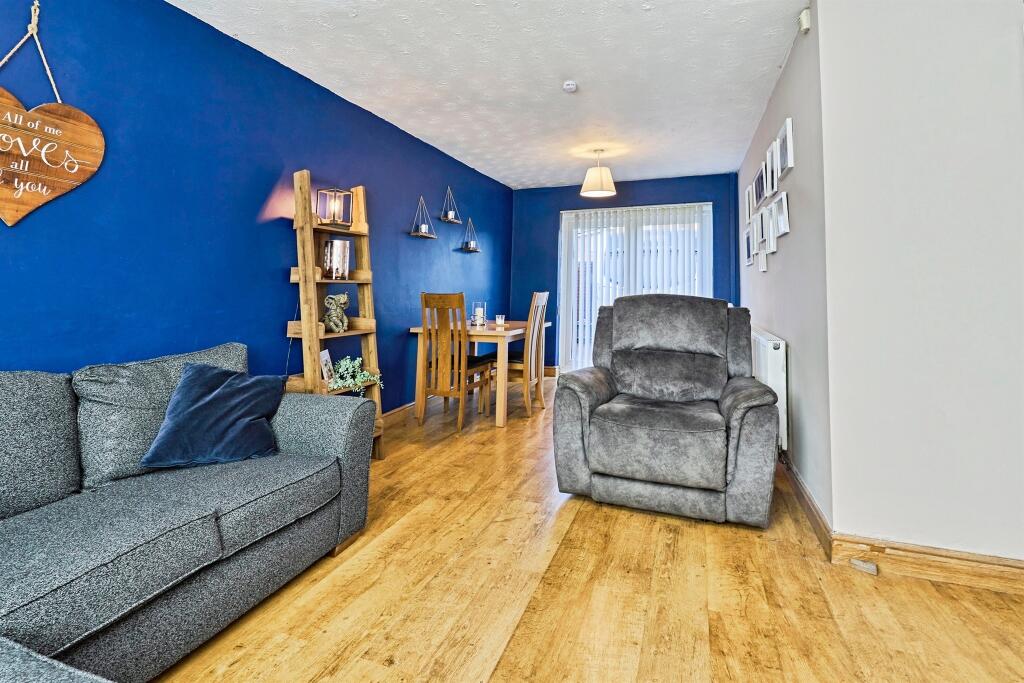 House in Sandwell, West Midlands - View 4