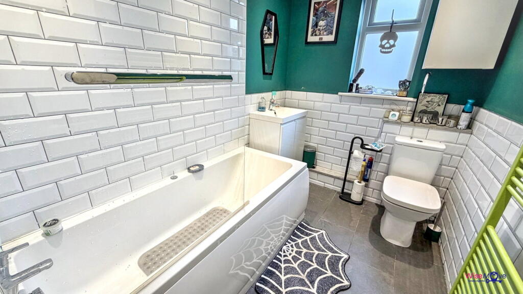 House in Warrington - View 4